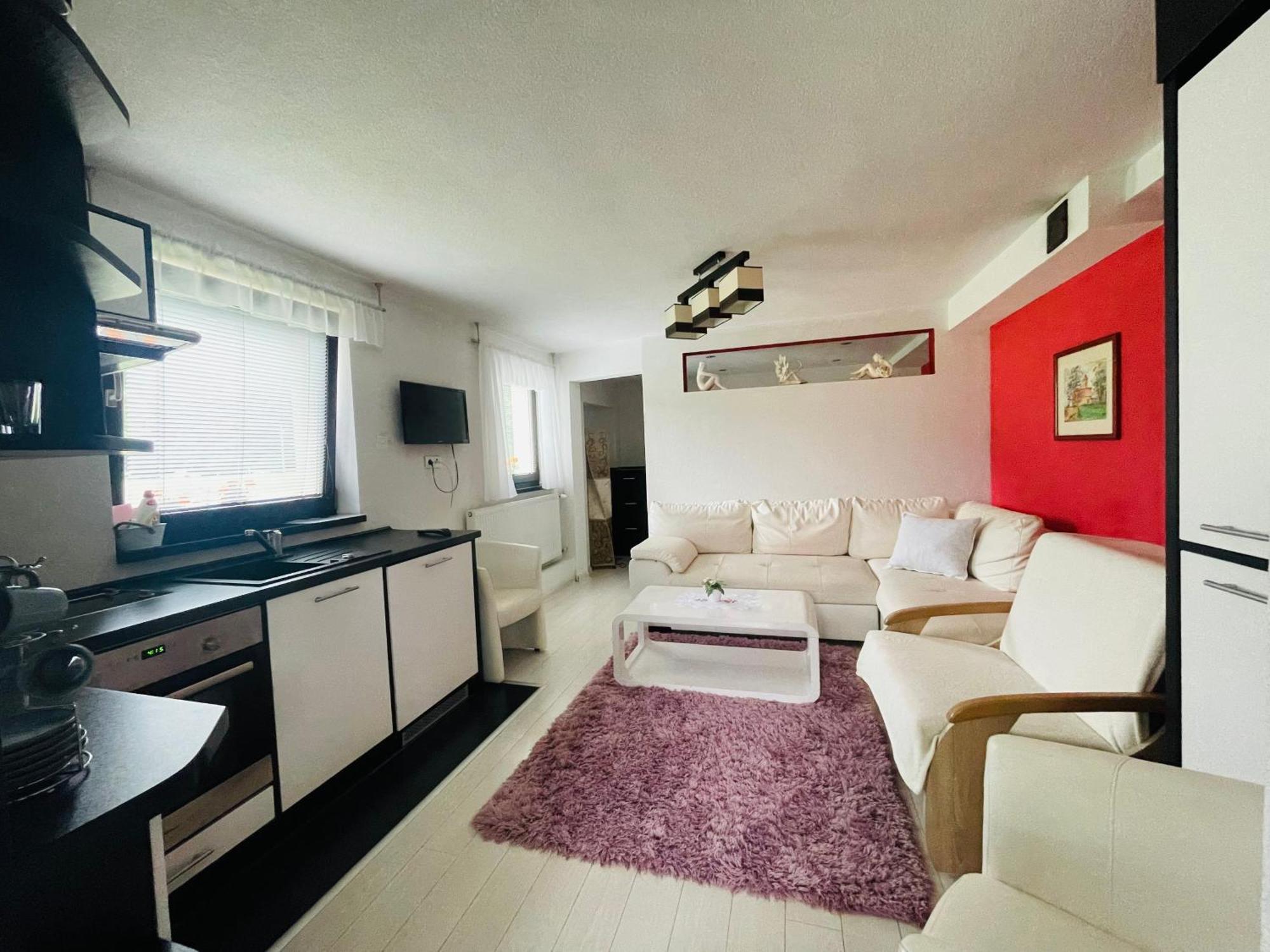 Apartmany Pod Troma Korunami Червены-Клаштор Экстерьер фото